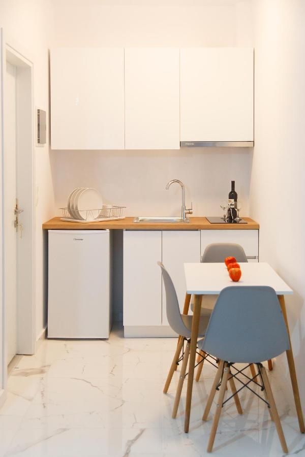 Nikogroup Plaza Appartement Polychrono Buitenkant foto