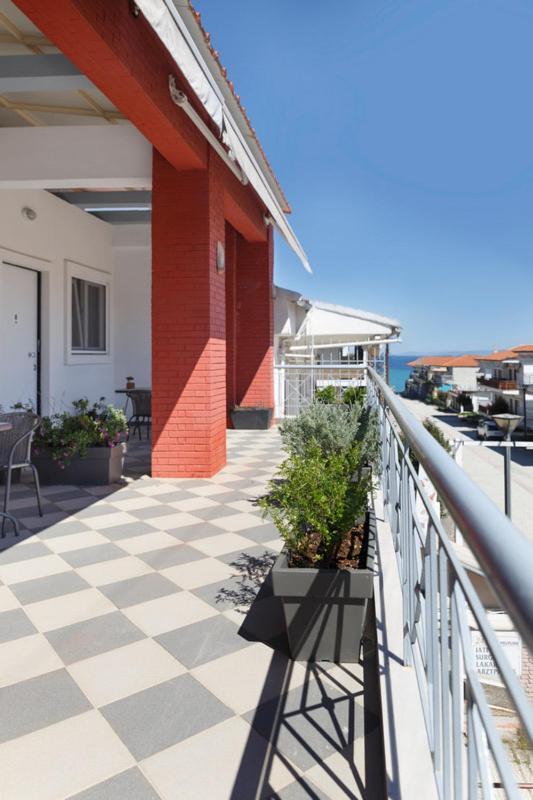 Nikogroup Plaza Appartement Polychrono Buitenkant foto