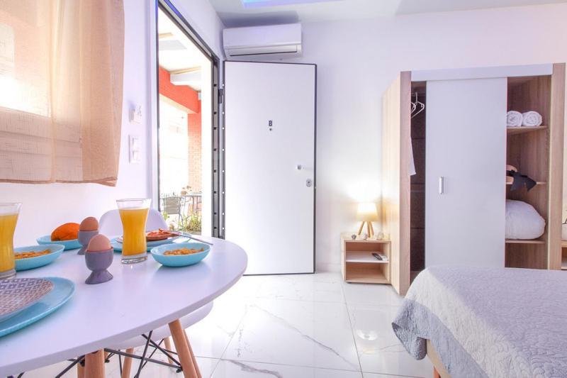 Nikogroup Plaza Appartement Polychrono Buitenkant foto